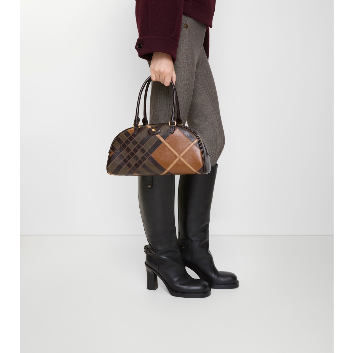  Check Medium Highlands Bowling Bag​