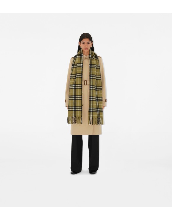 Burberry valencia tiendas catalogo best sale