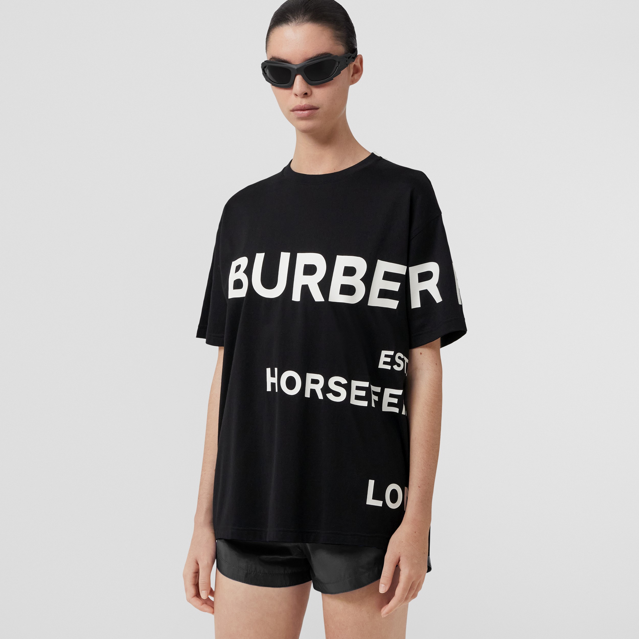 Horseferry Print Cotton Oversized T-shirt in Black - Women | Burberry® Official - 1