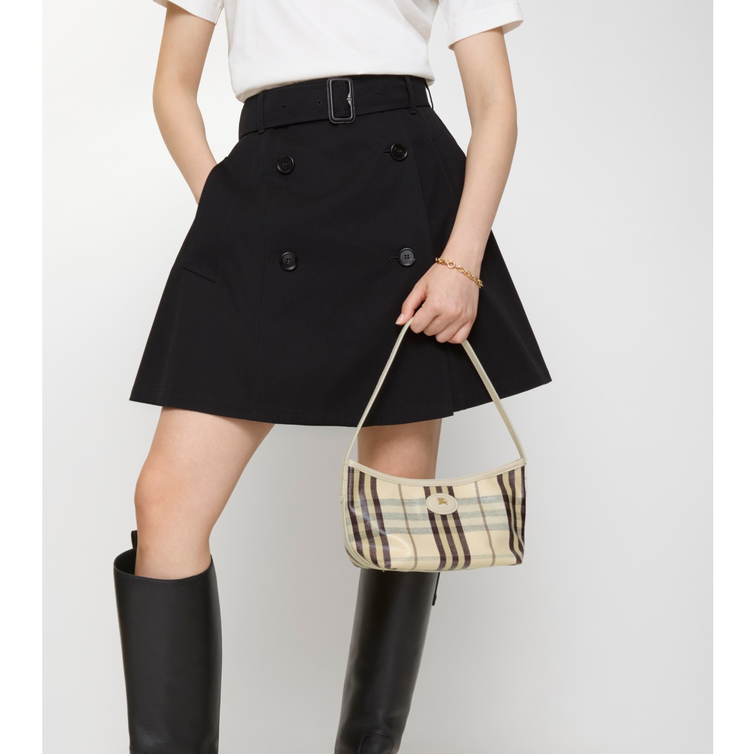 Schultertasche „Highlands“ im Kleinformat