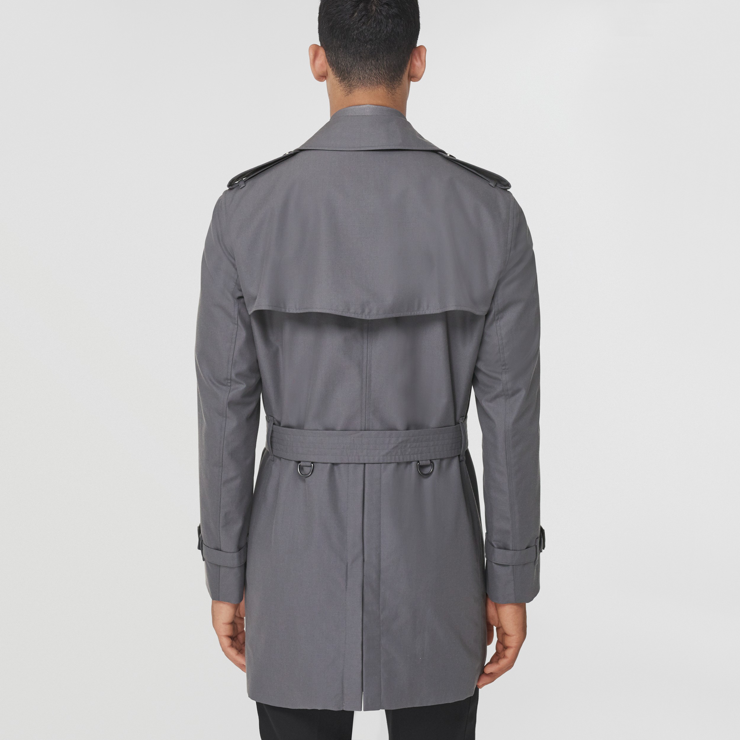 The Mid-length Chelsea Heritage Trench Coat in Grey - Men | Burberry® Official - 3