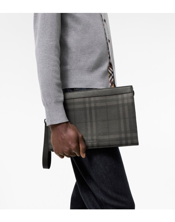 メンズ ポーチ | Burberry® 公式サイト