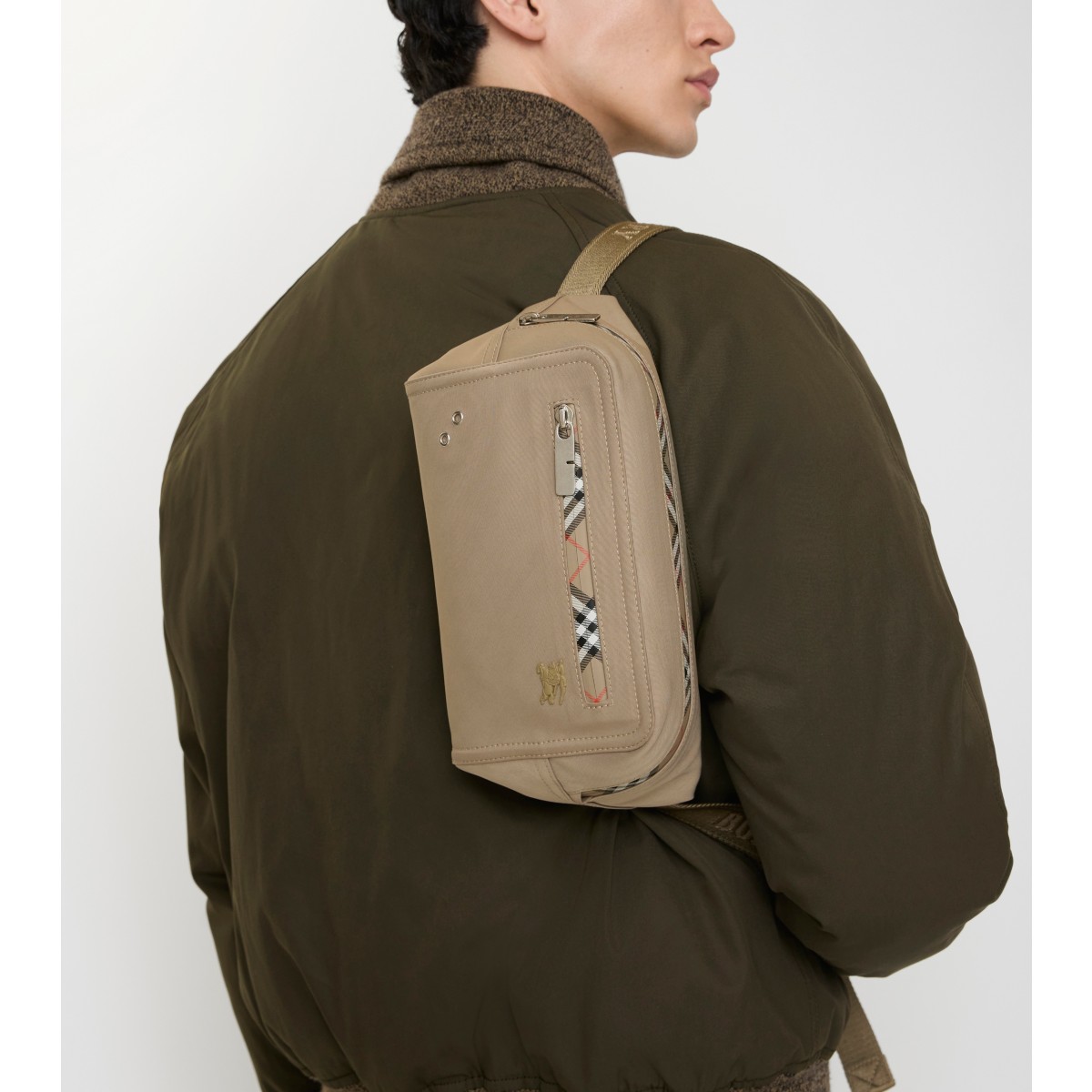  Check Storm Belt Bag