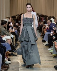 SS23 Look 19