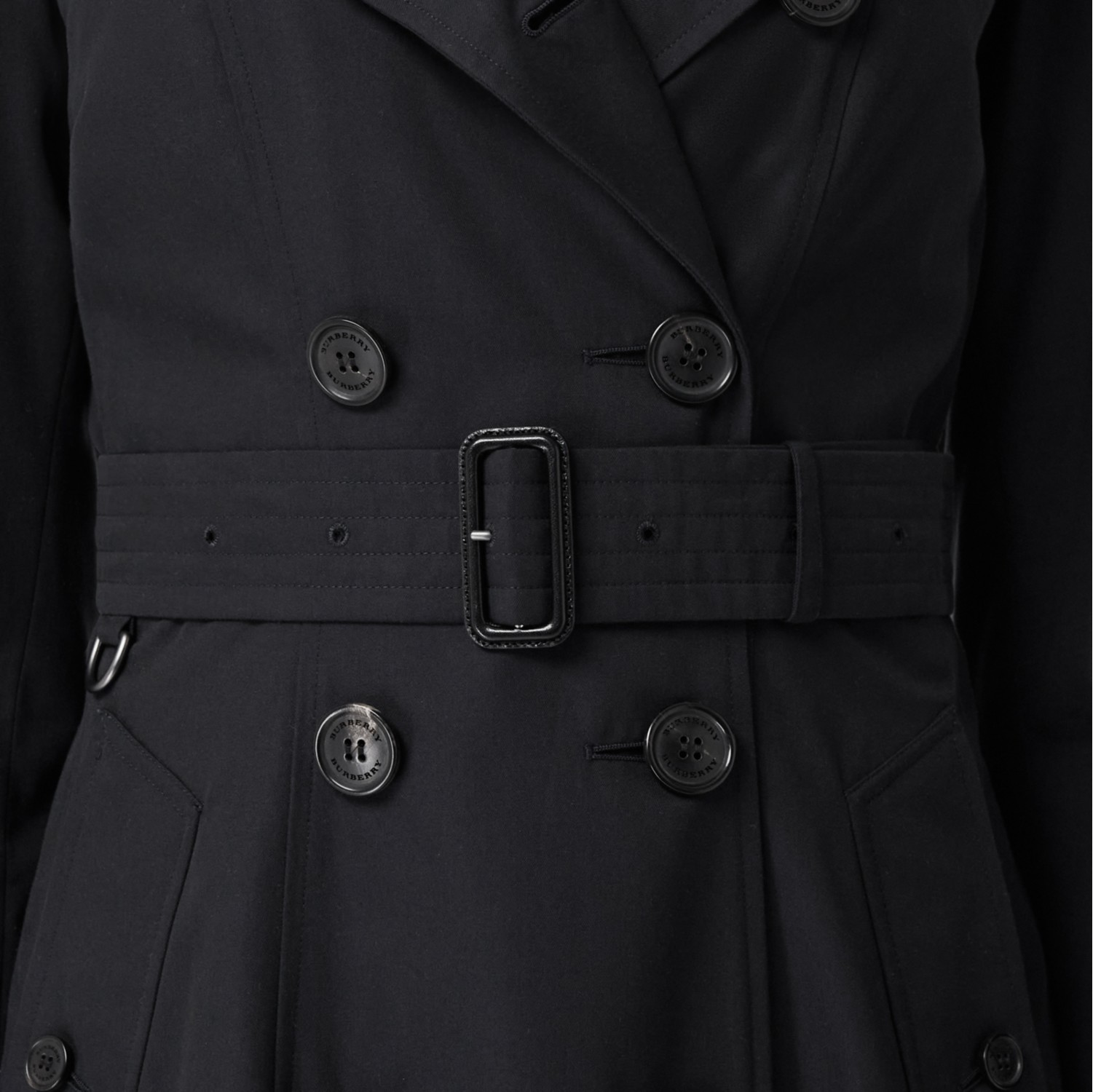 Burberry The Long Chelsea Heritage Trench Coat
