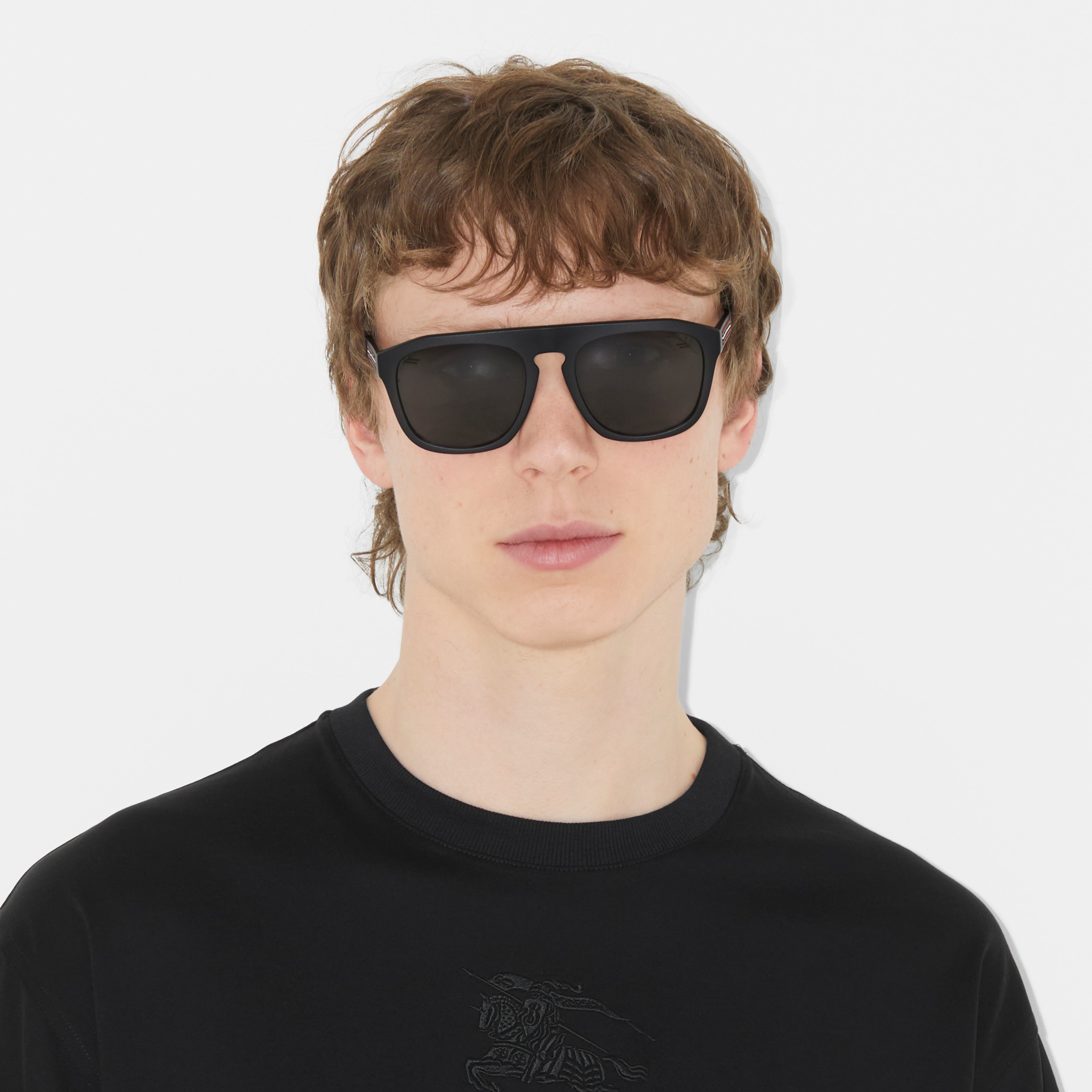 Square Frame Sunglasses in Black Matte | Burberry® Official - 4