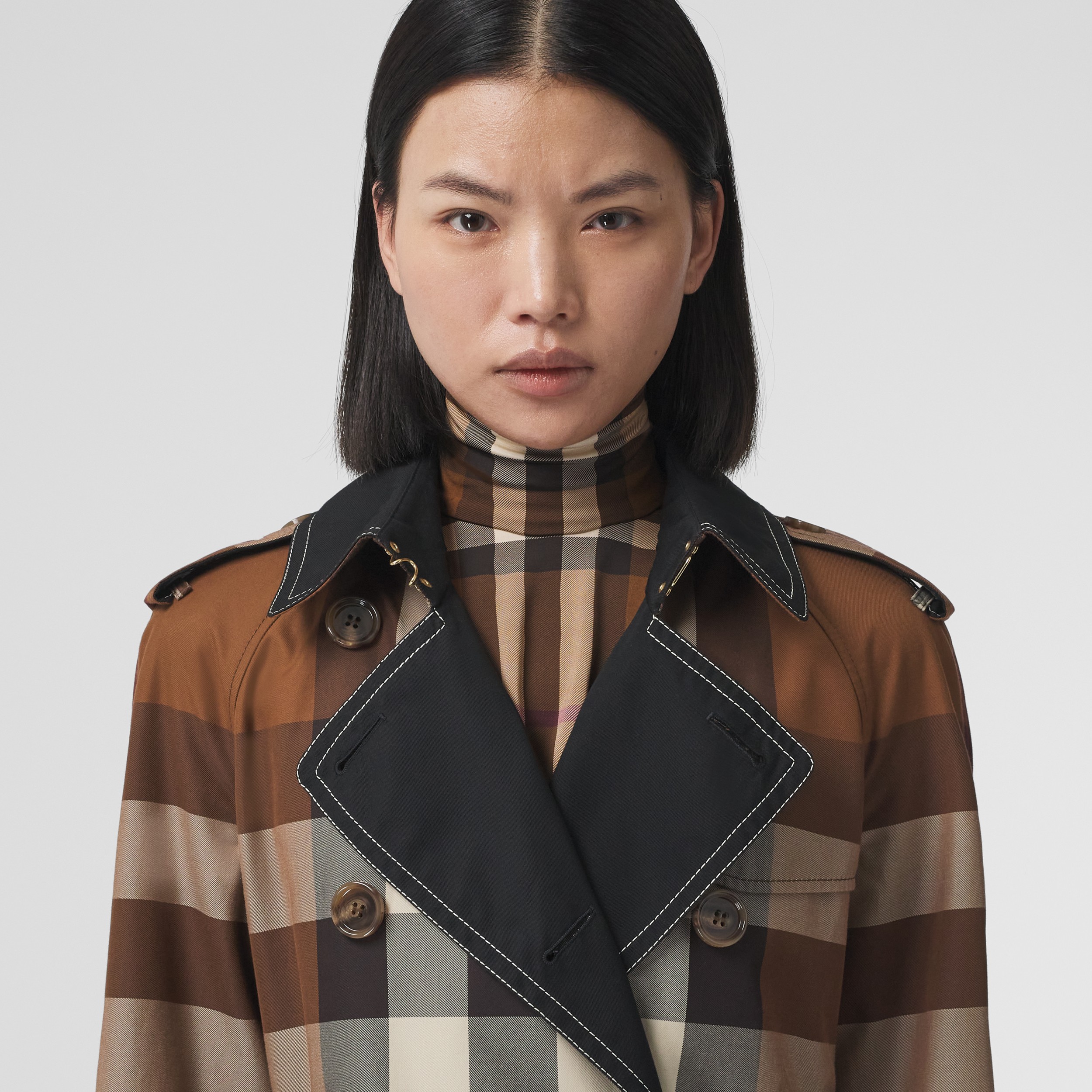 Contrast Panel Check Cotton Trench Coat in Dark Birch Brown - Women | Burberry® Official - 2