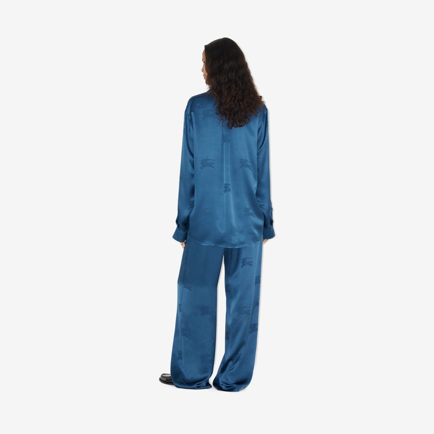 Camisa en seda con emblemas Equestrian Knight (Azul Marino Discreto) - Mujer | Burberry® oficial
