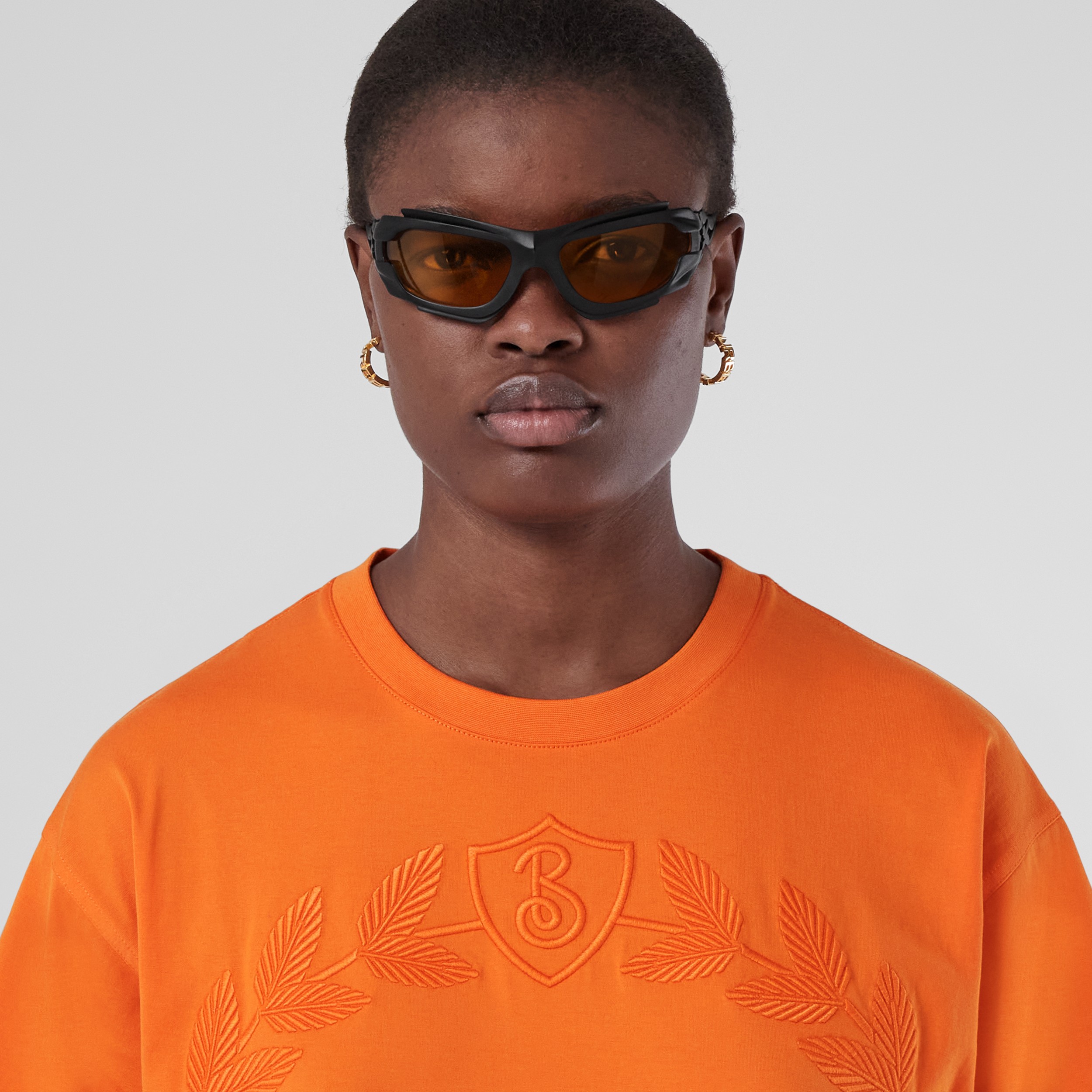 Oak Leaf Crest Cotton Oversized T-shirt in Bright Orange - Women | Burberry® Official - 2
