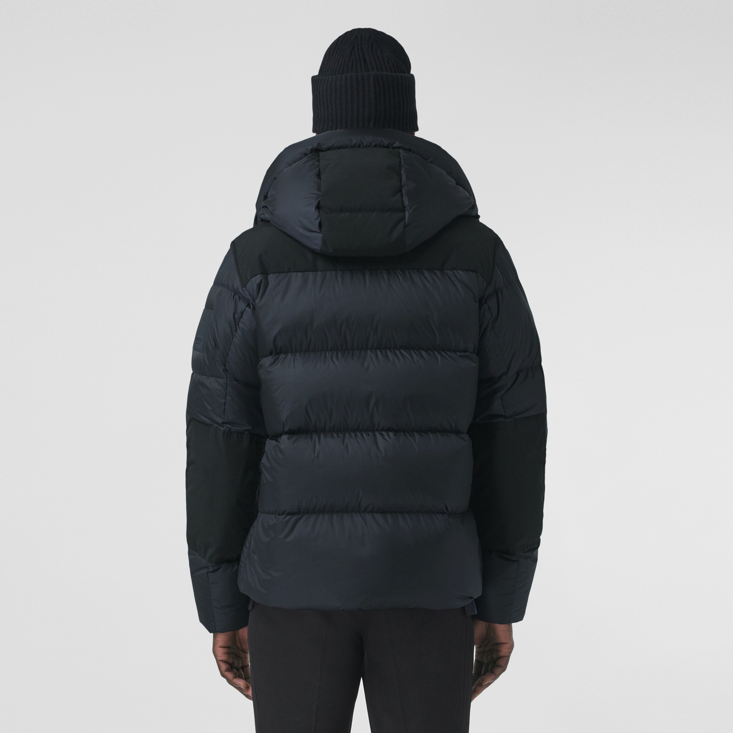 Detachable Sleeve Hooded Puffer Jacket in Navy - Men | Burberry® Official - 3