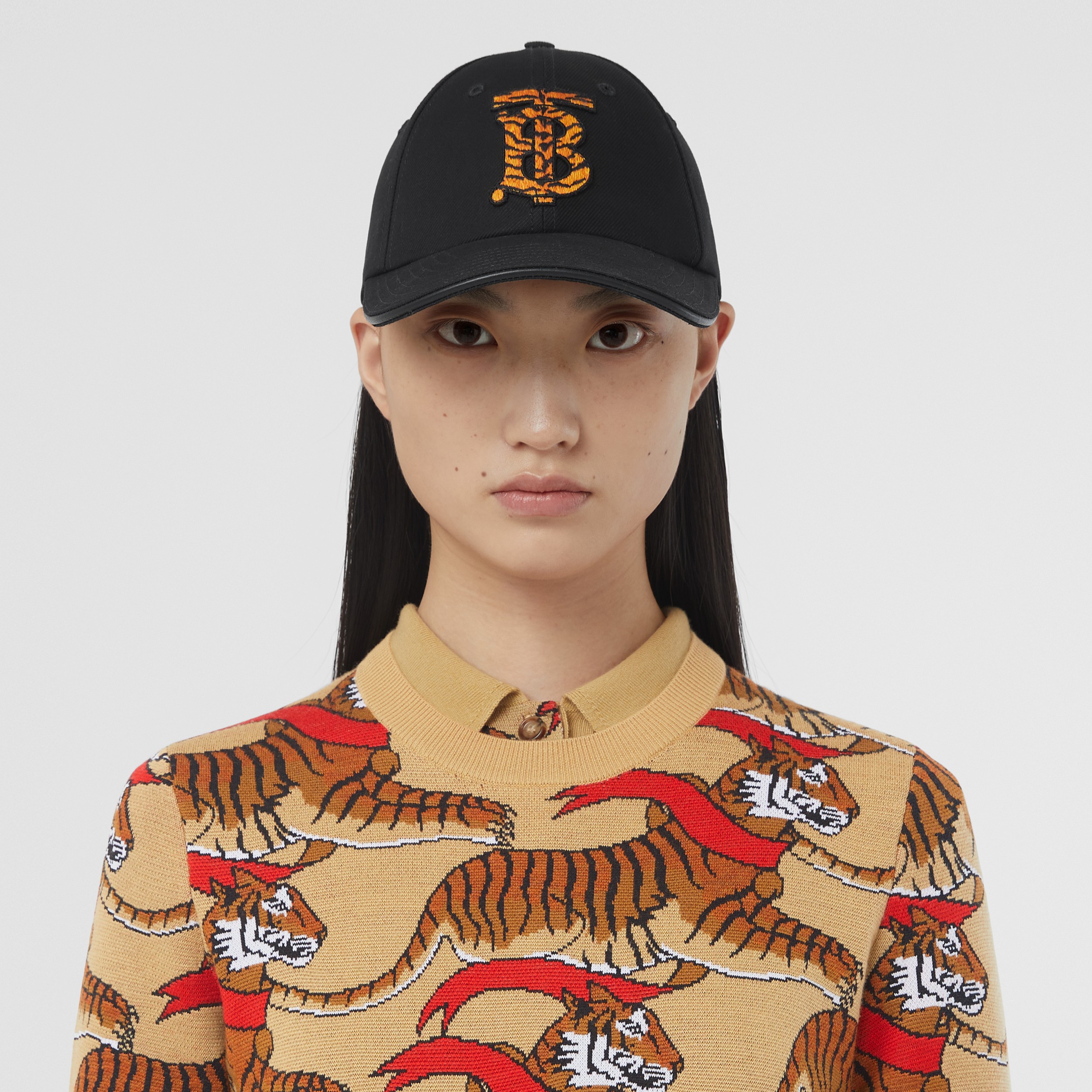 Tiger Graphic Technical Wool Jacquard Sweater in Honey Beige - Women | Burberry® Official - 2