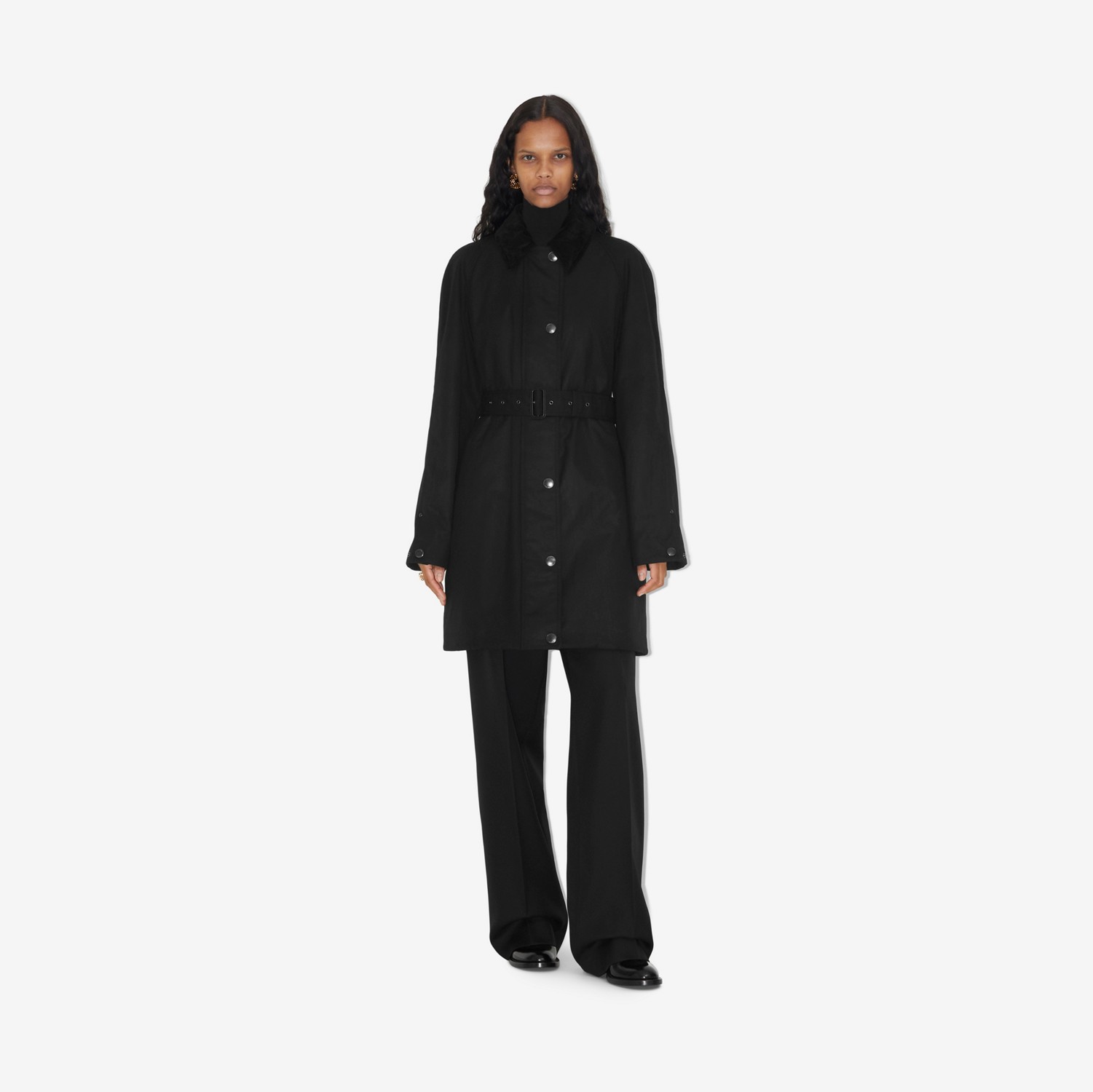 Abrigo en algodón encerado con EKD bordado (Negro) - Mujer | Burberry® oficial