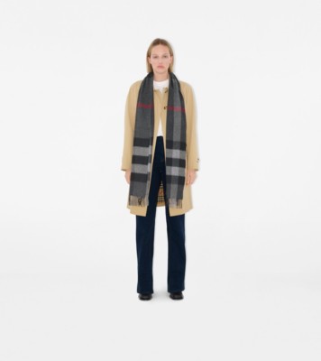 Burberry helene check pocket scarf best sale