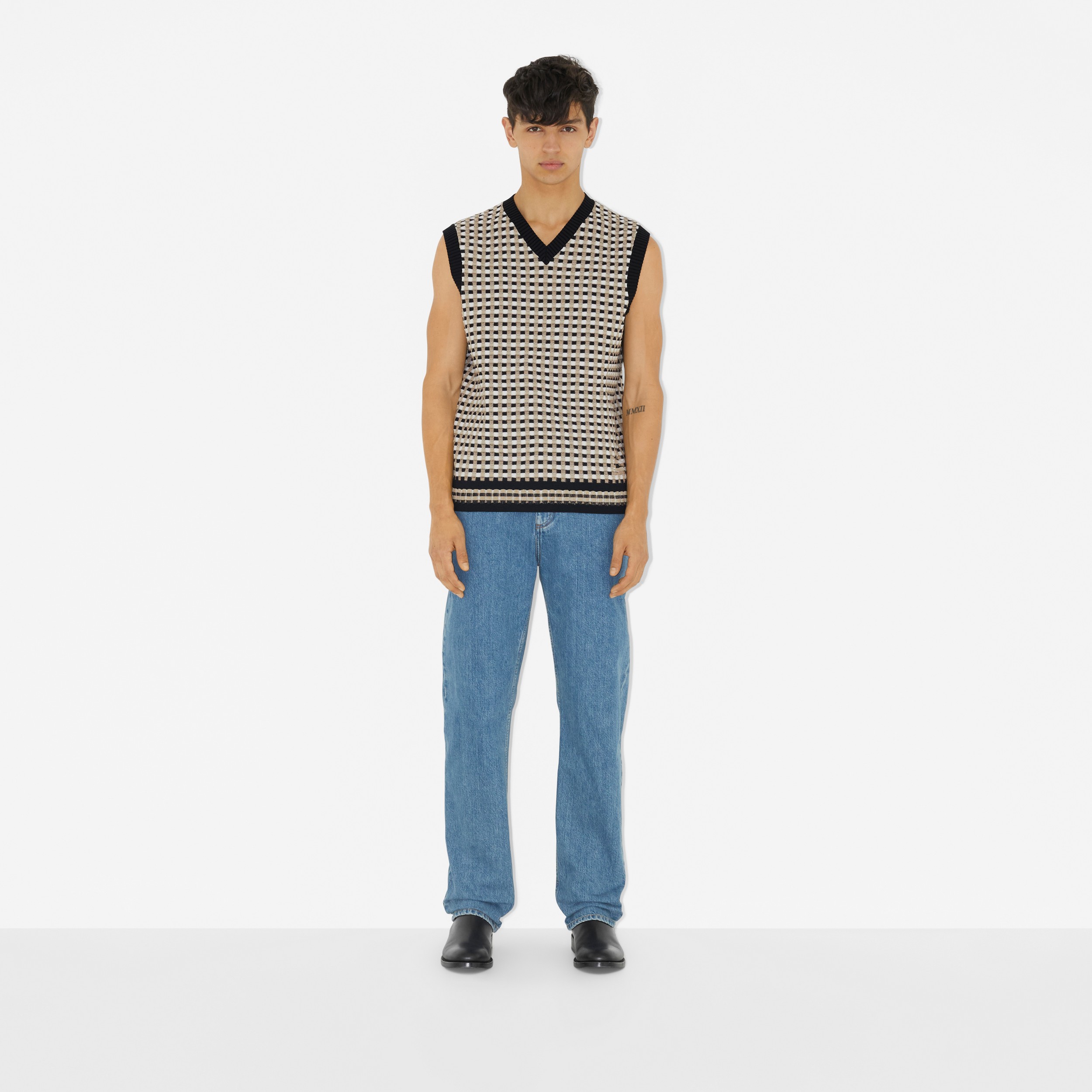 Suéter sem mangas em algodão Check (Bege Clássico) - Homens | Burberry® oficial - 2