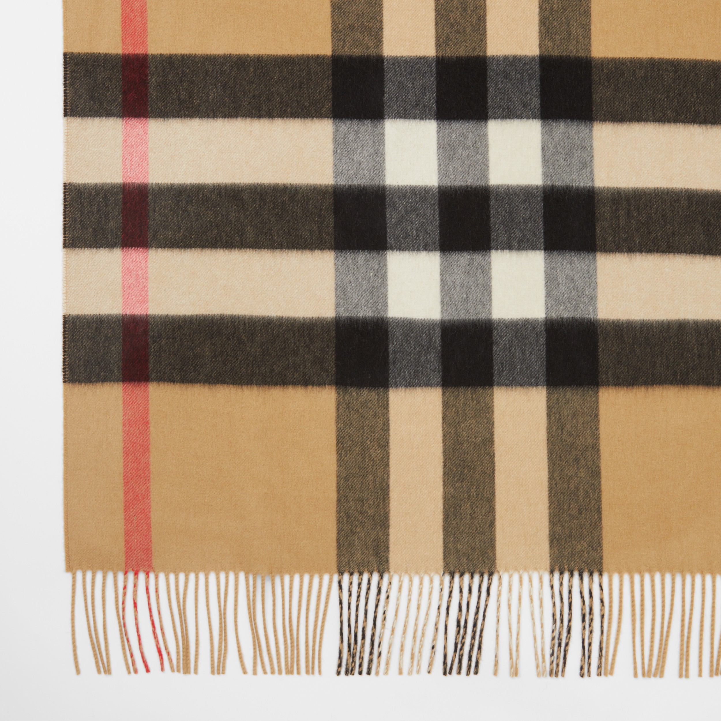 Exaggerated Check Cashmere Blanket in Archive Beige | Burberry® Official