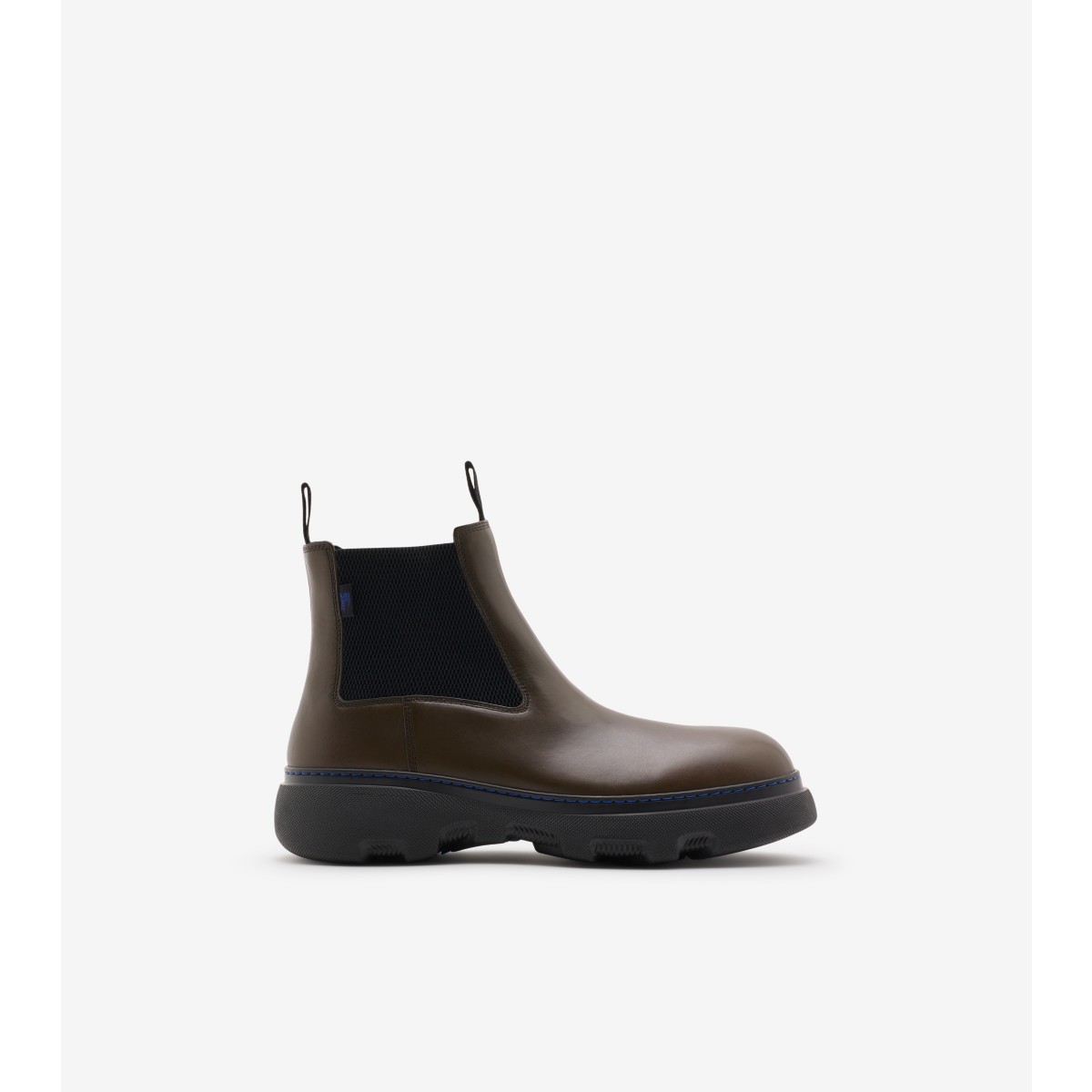 Shop Burberry Leather Creeper Low Chelsea Boots In Snug