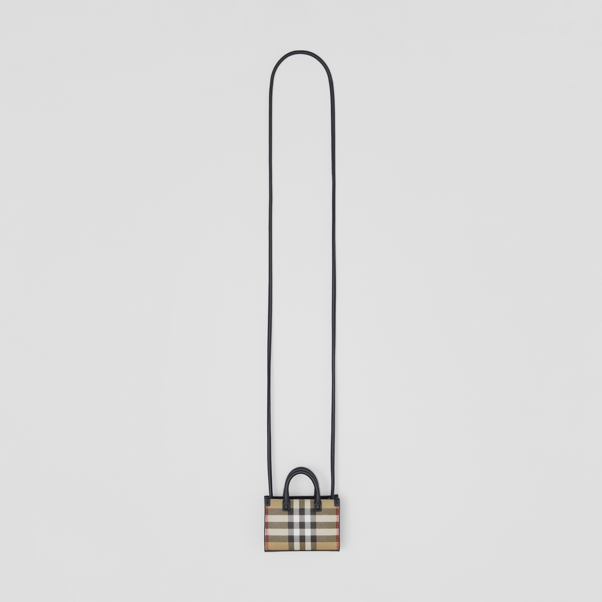 Handtasche im Miniformat aus Vintage Check-Gewebe und Leder (Vintage-beige) - Herren | Burberry® - 1
