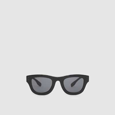 ロゴディテール スクエアフレーム サングラス (ブラック) - メンズ | Burberry®公式サイト