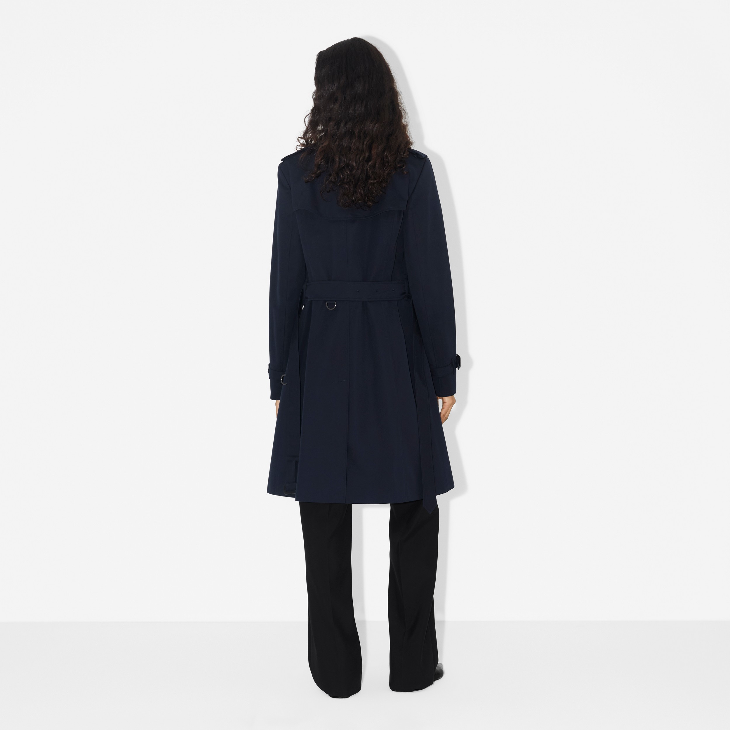 Mid-length Chelsea Heritage Trench Coat in Coal Blue - Women | Burberry® Official - 4