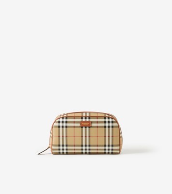 Burberry hotsell toiletry bag