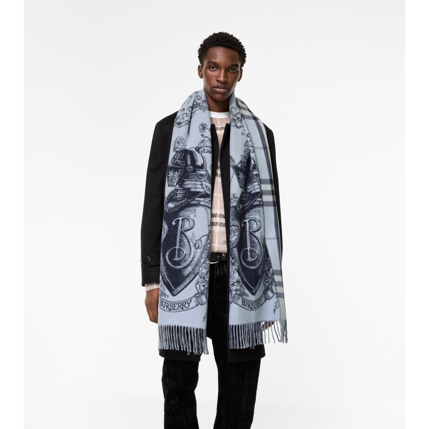 Reversible Etched Knight Cashmere Scarf - thumbnail 5