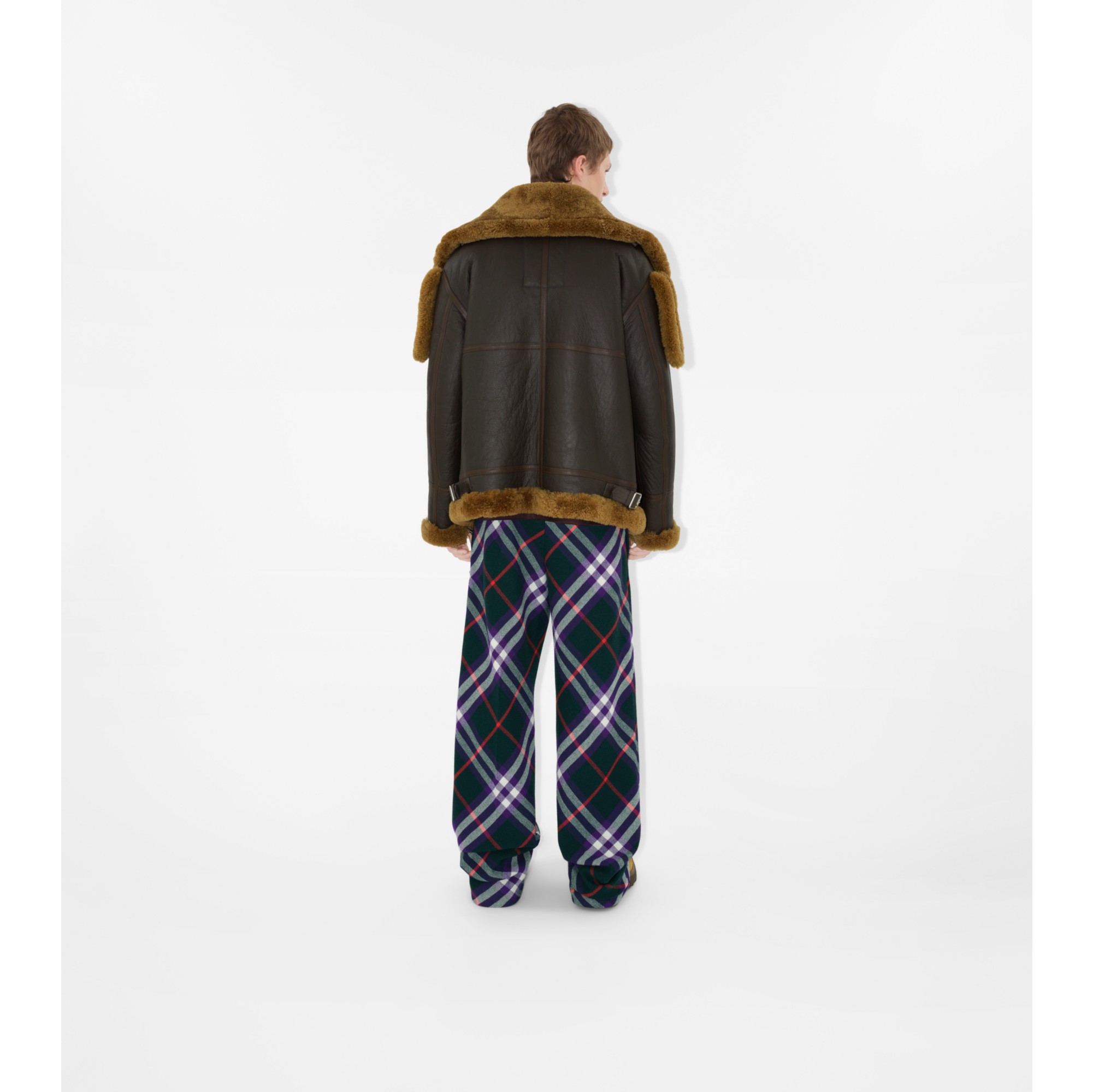 ムートン・ファーコート BURBERRY CAPPUCCINO SHEARLING JACKET Burberry Shearling Coat | Brown | FARFETCH
