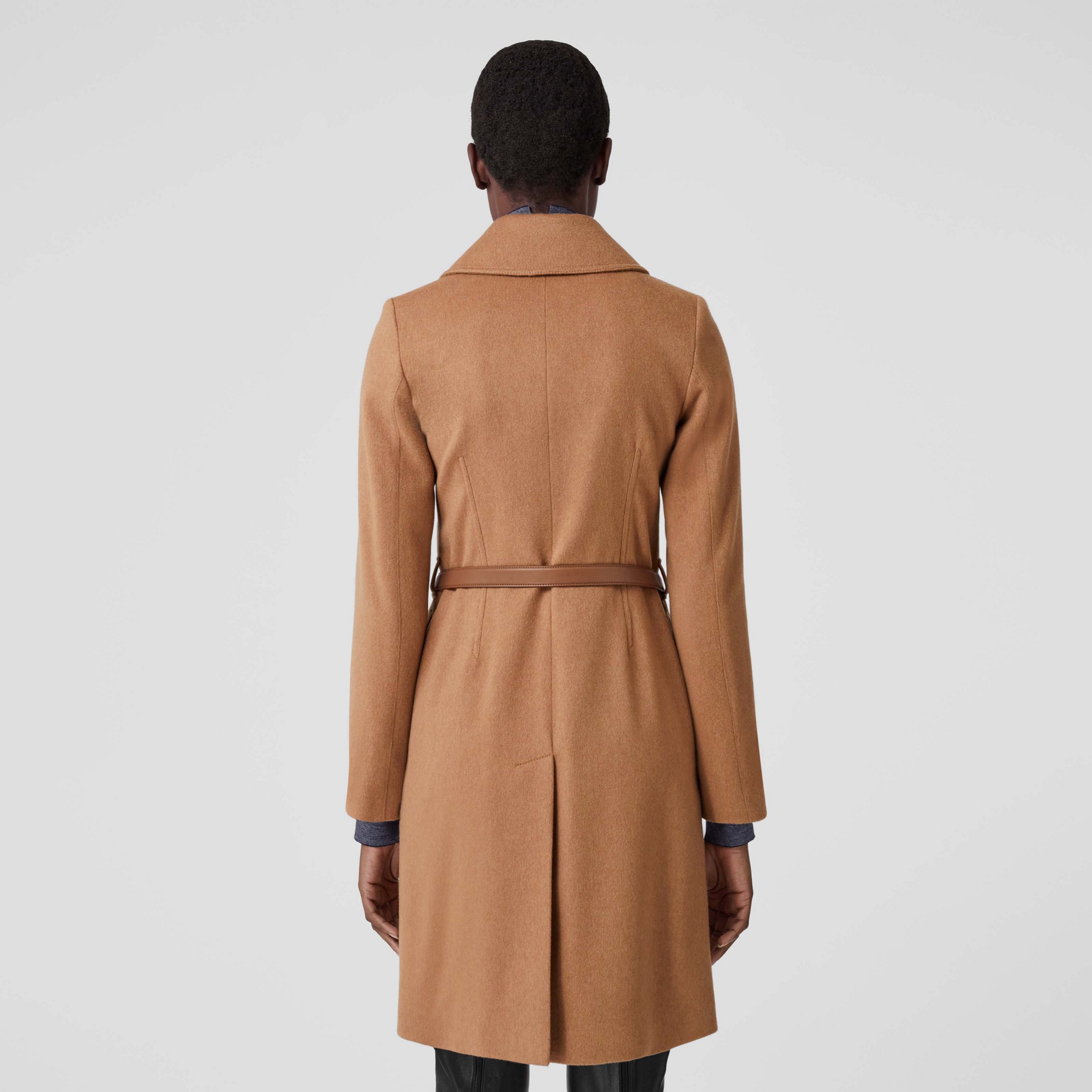 Cappotto in cashmere con cintura e motivo monogramma (Bronzo) - Donna | Sito ufficiale Burberry® - 3