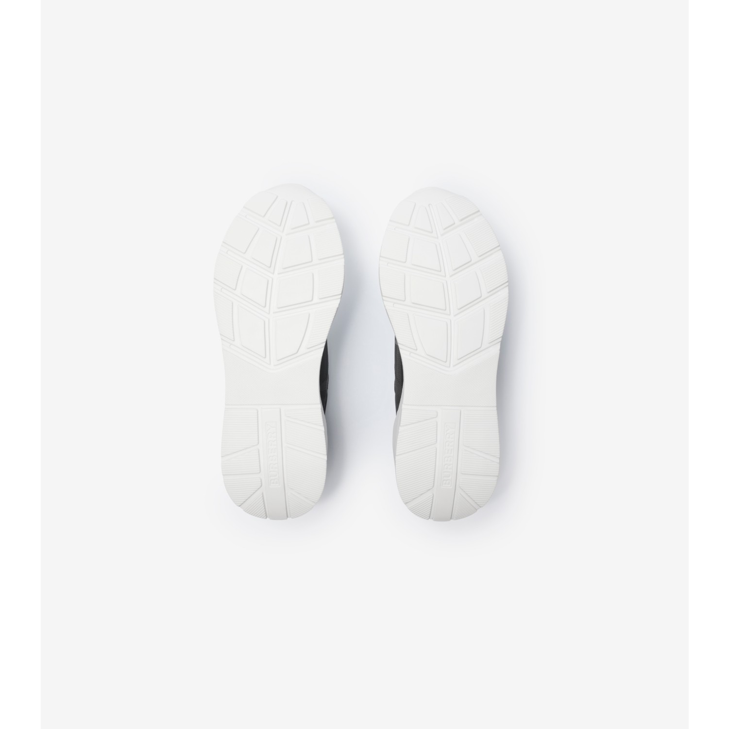 Check Sneakers