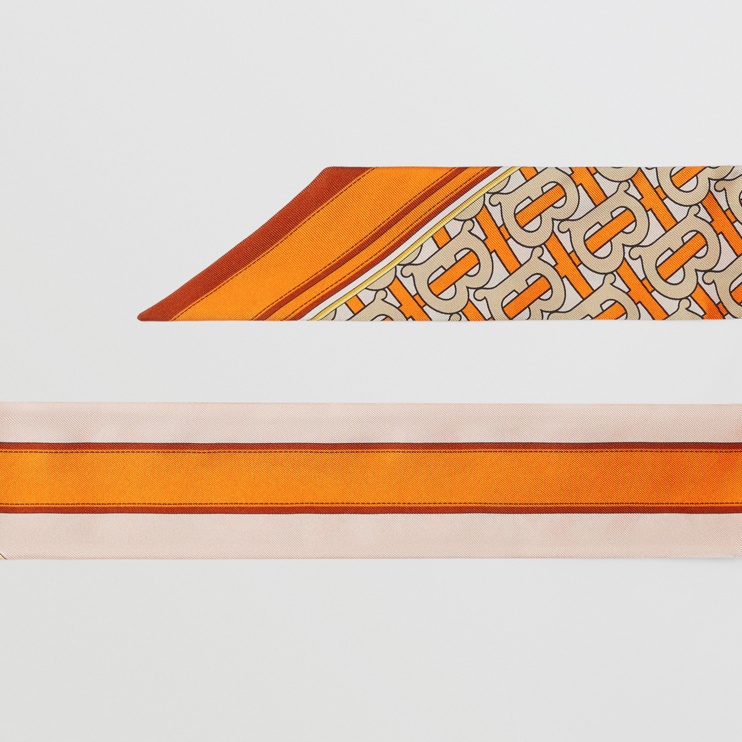 Sciarpa sottile in seta con monogramma e logo stampato (Arancione Intenso) - Donna | Sito ufficiale Burberry® - 2