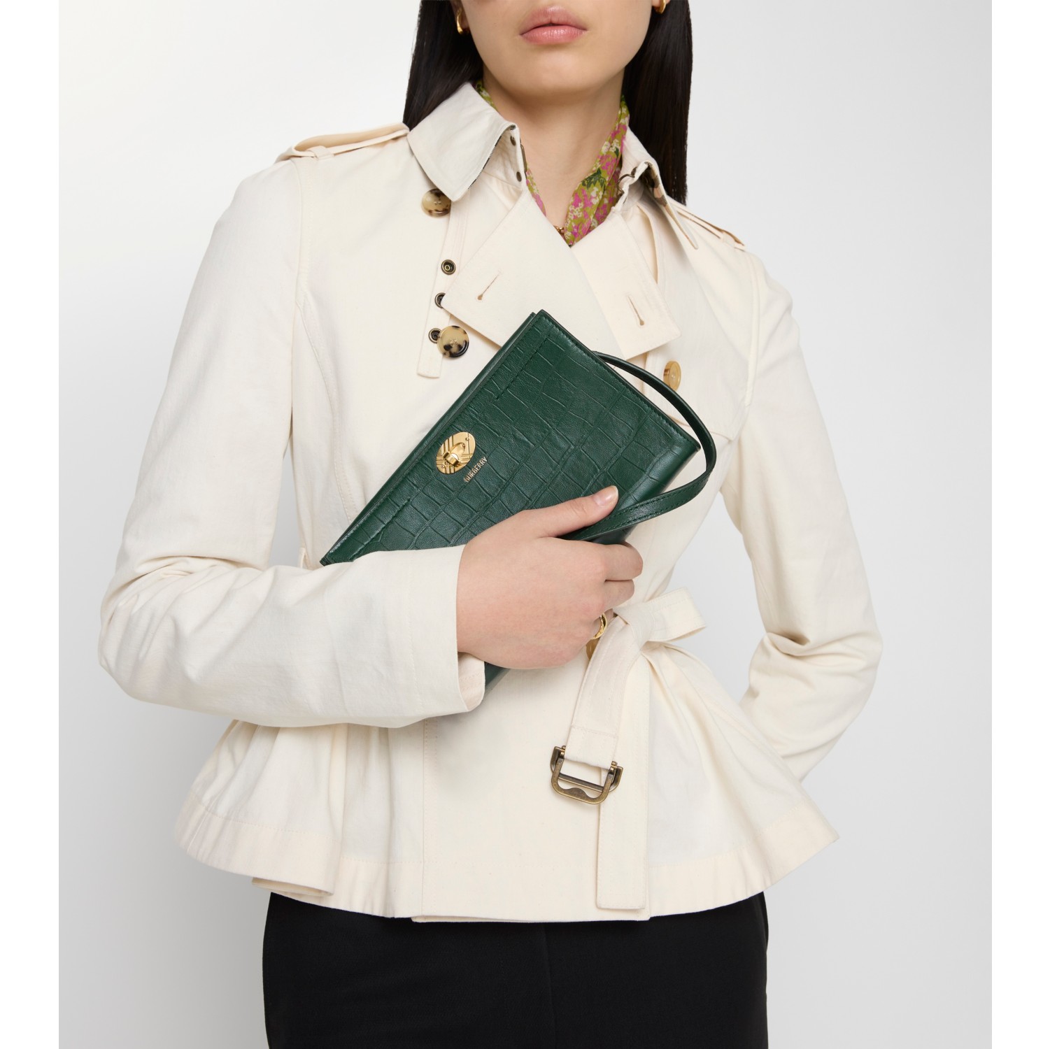 Cotswolds Pouch in Ivy green - Women | Burberry® Official