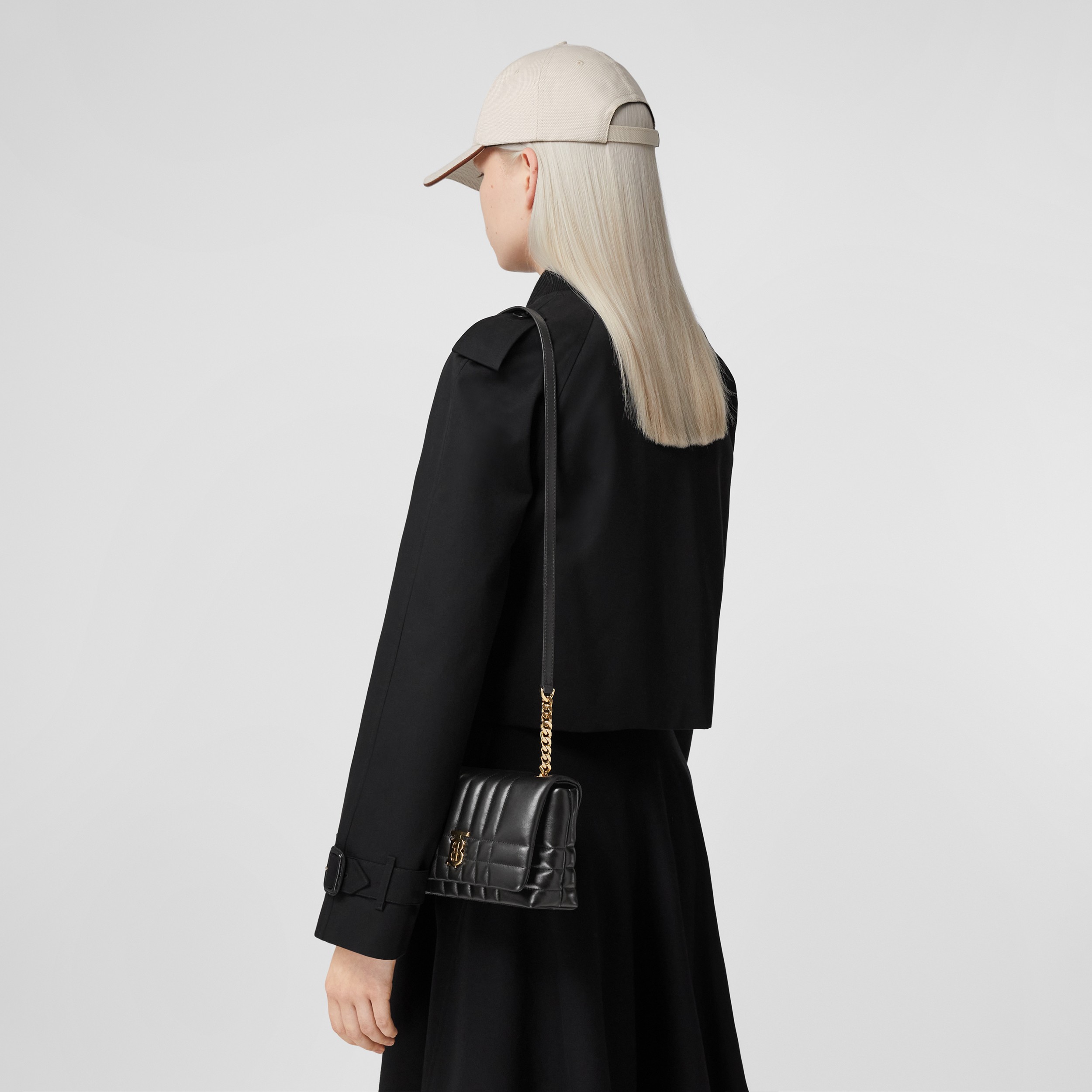 Mini bolsa satchel Lola de couro de cordeiro em relevo (Preto) - Mulheres | Burberry® oficial - 3