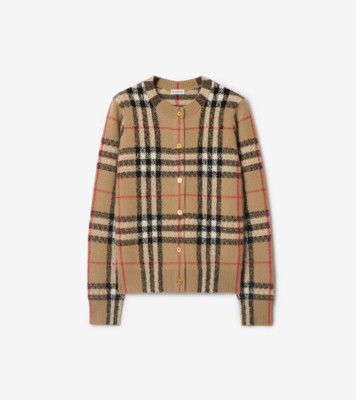 DF903F65-DA5C-4DE3-91D0-