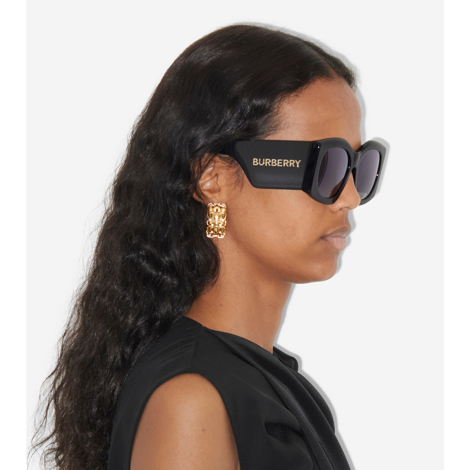 Geometric-frame sunglasses in black acetate