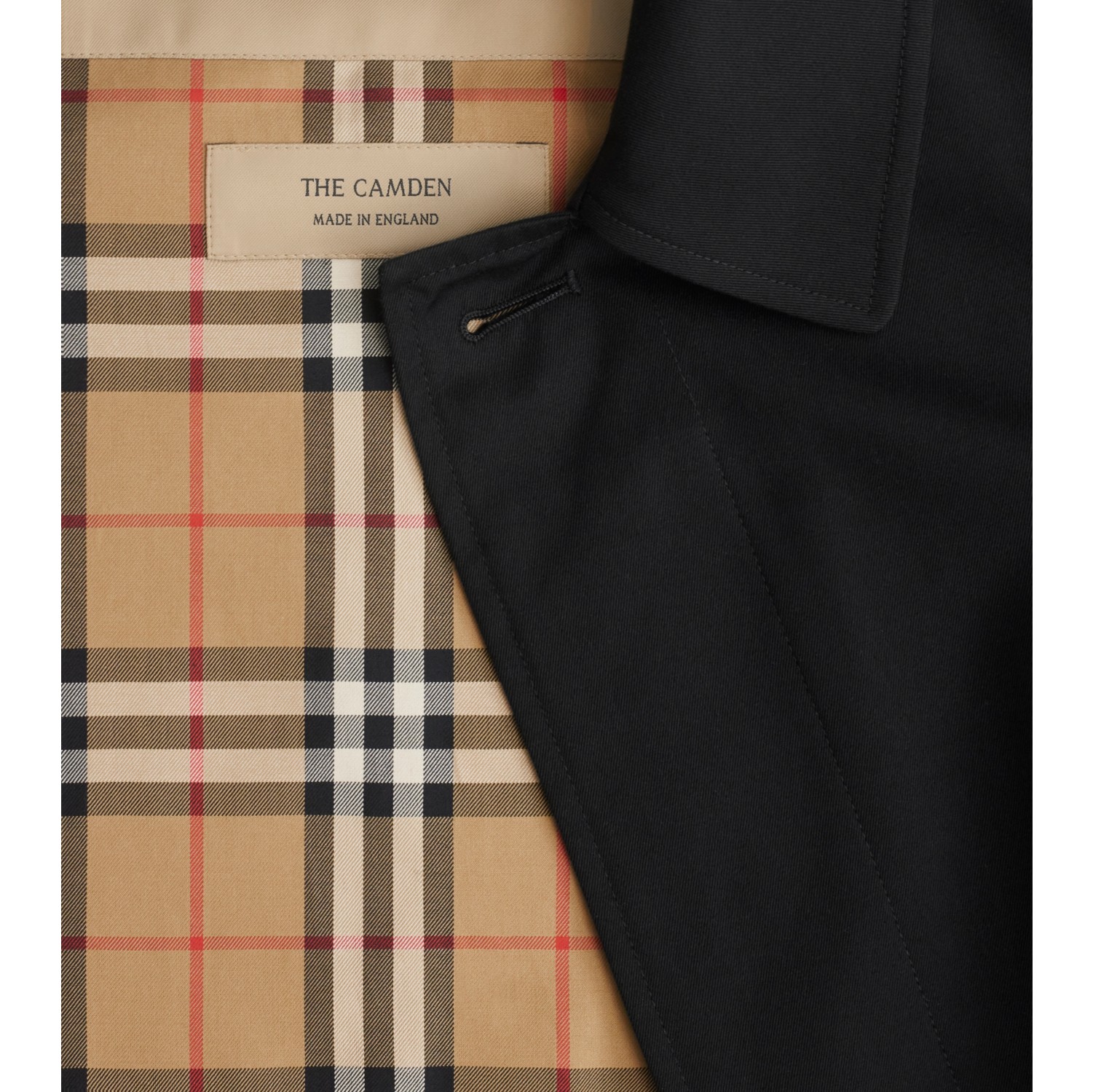 BURBERRY バーバリー ジャケット ブラックMade in England Short Camden Heritage Car Coat in Black - Men, Cotton Gabardine