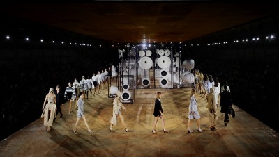 burberry shirt graffiti