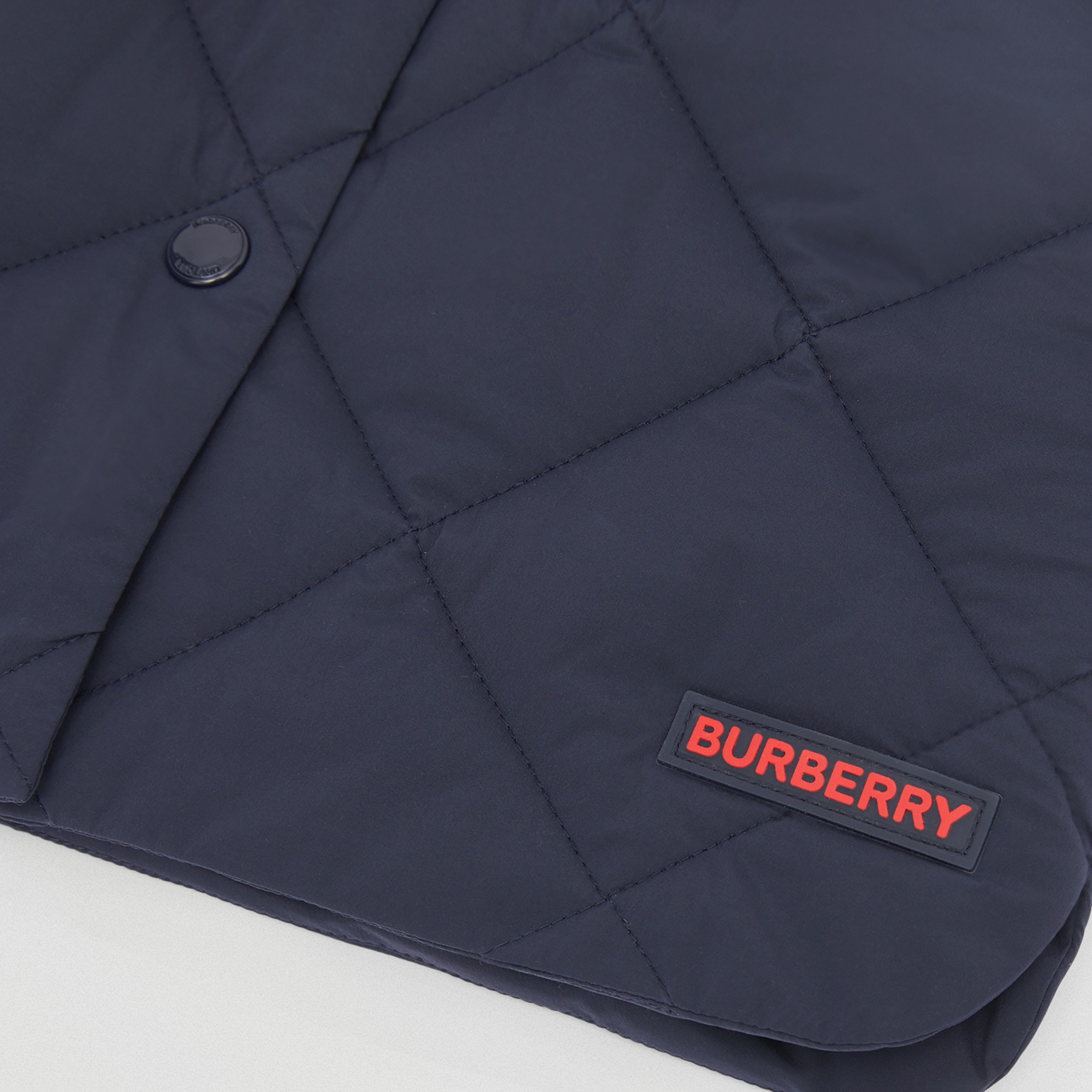 Logo Appliqué Diamond Quilted Stretch Nylon Coat in Midnight | Burberry® Official - 2