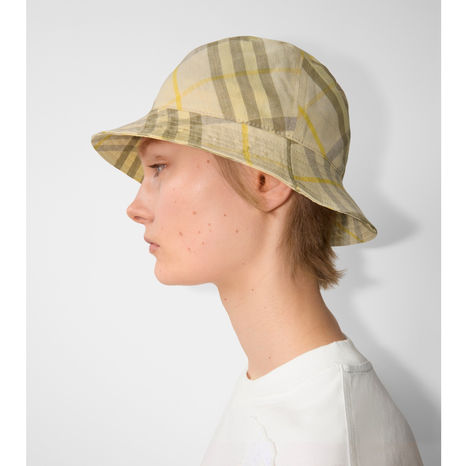 Check Linen Bucket Hat in Wheat - Men | Burberry® Official