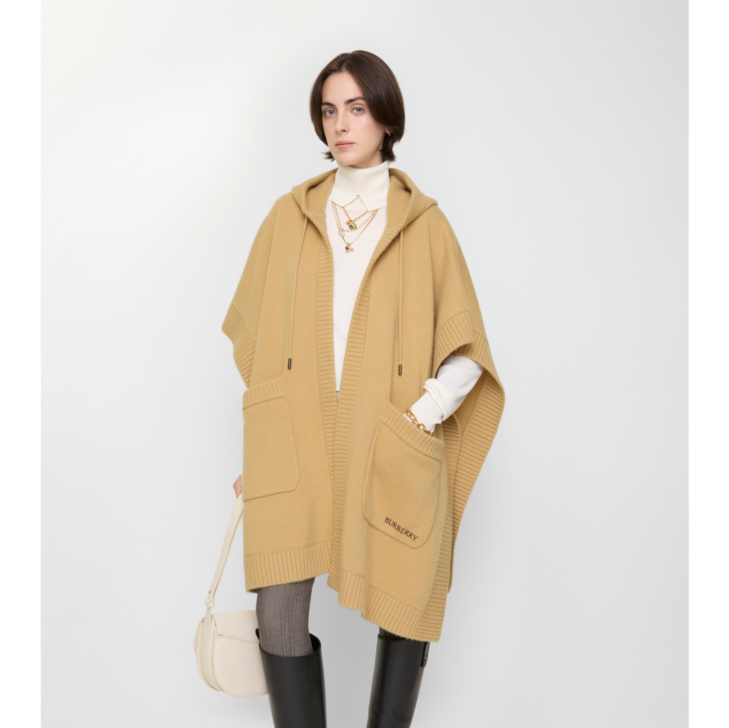 Mantella con cappuccio in lana e cashmere