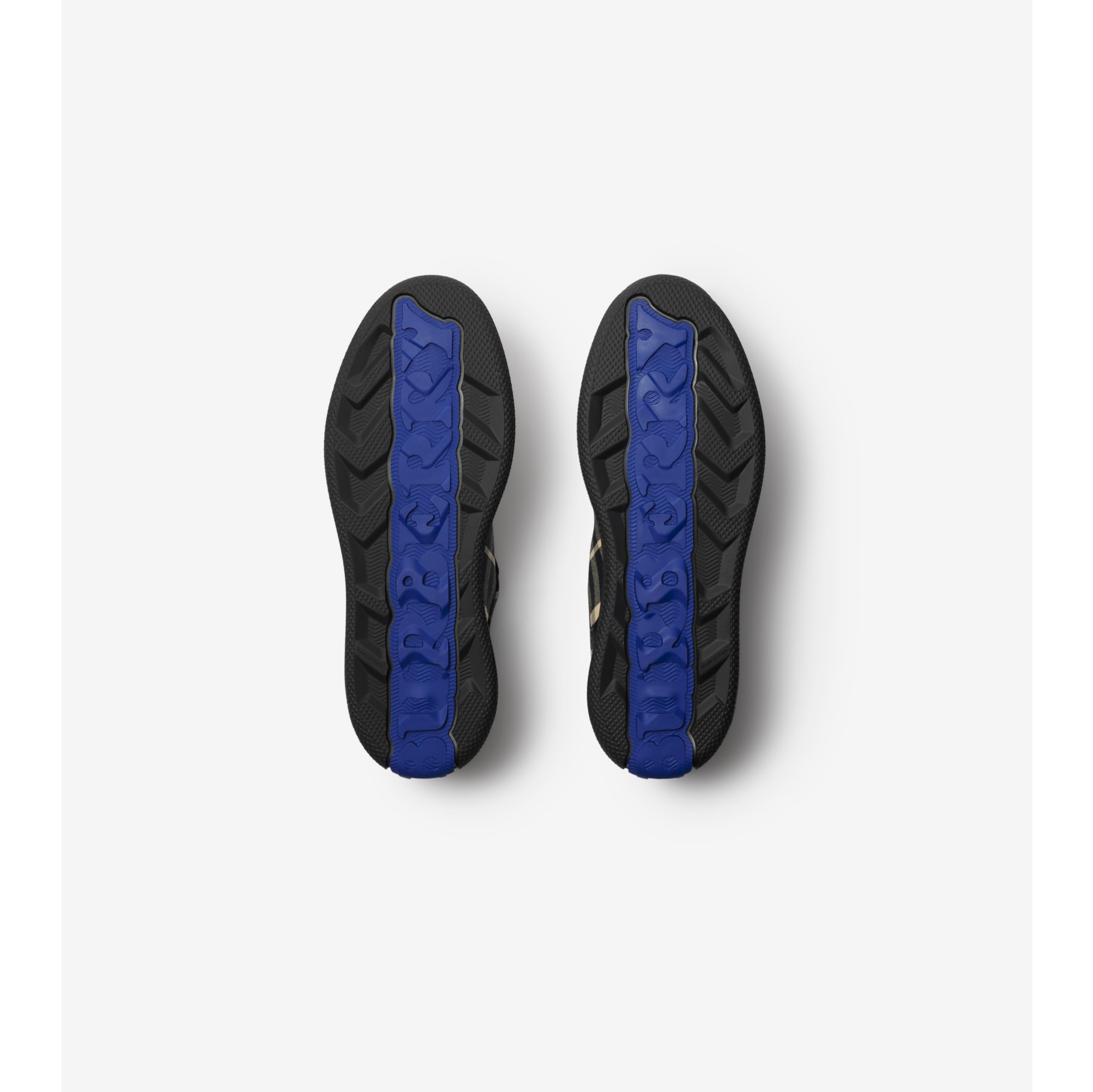 【BURBERRY】チェック テラススニーカー【関税送料込】 Check Terrace Sneakers in Black - Men | Burberry® Official