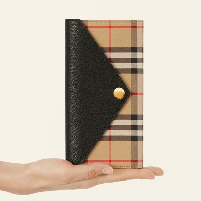 burberry women's wallet sale