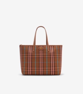 E309C9D6-7F7D-46E6-89EE-