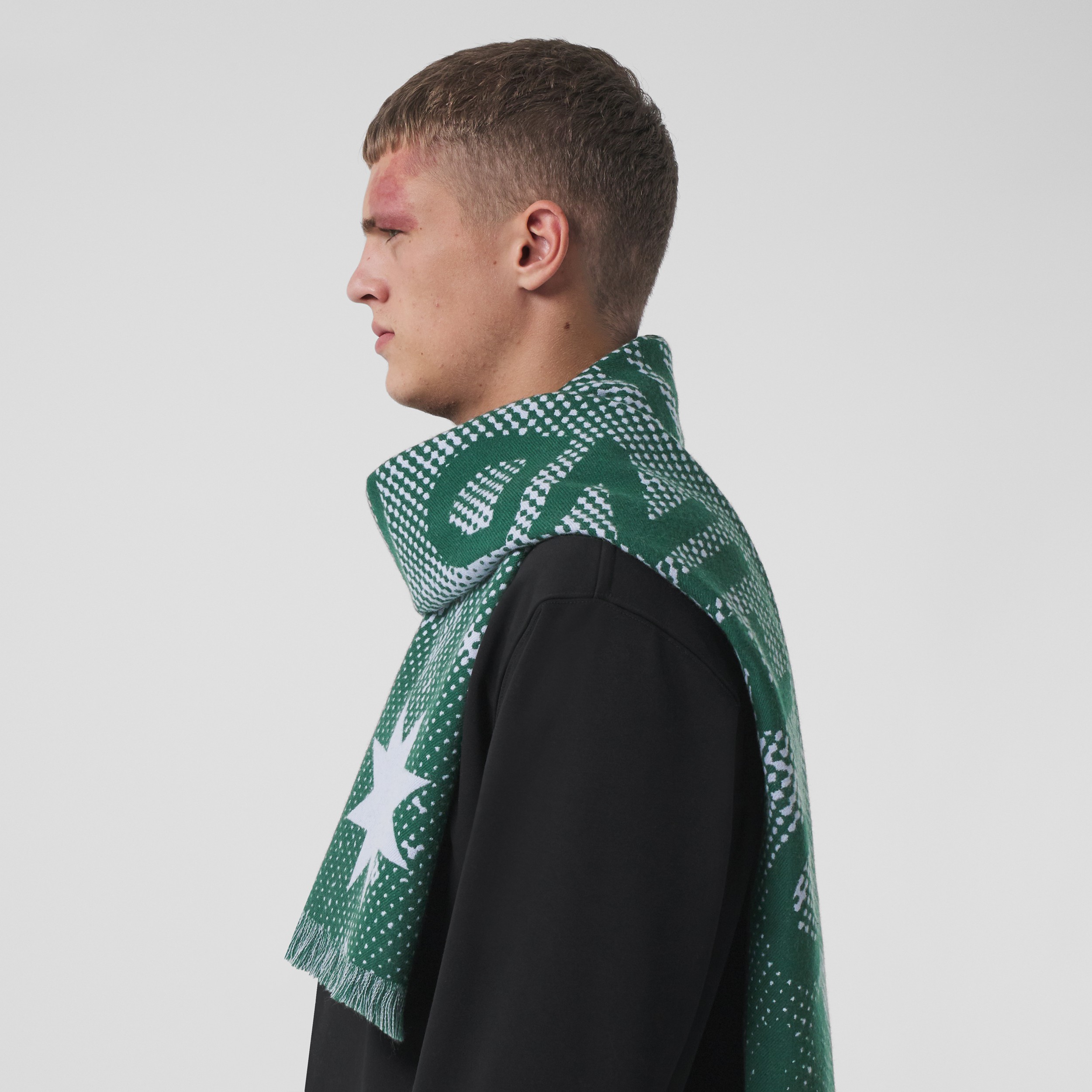 Destiny Jacquard Wool Scarf in Dark Spruce Green | Burberry® Official - 4