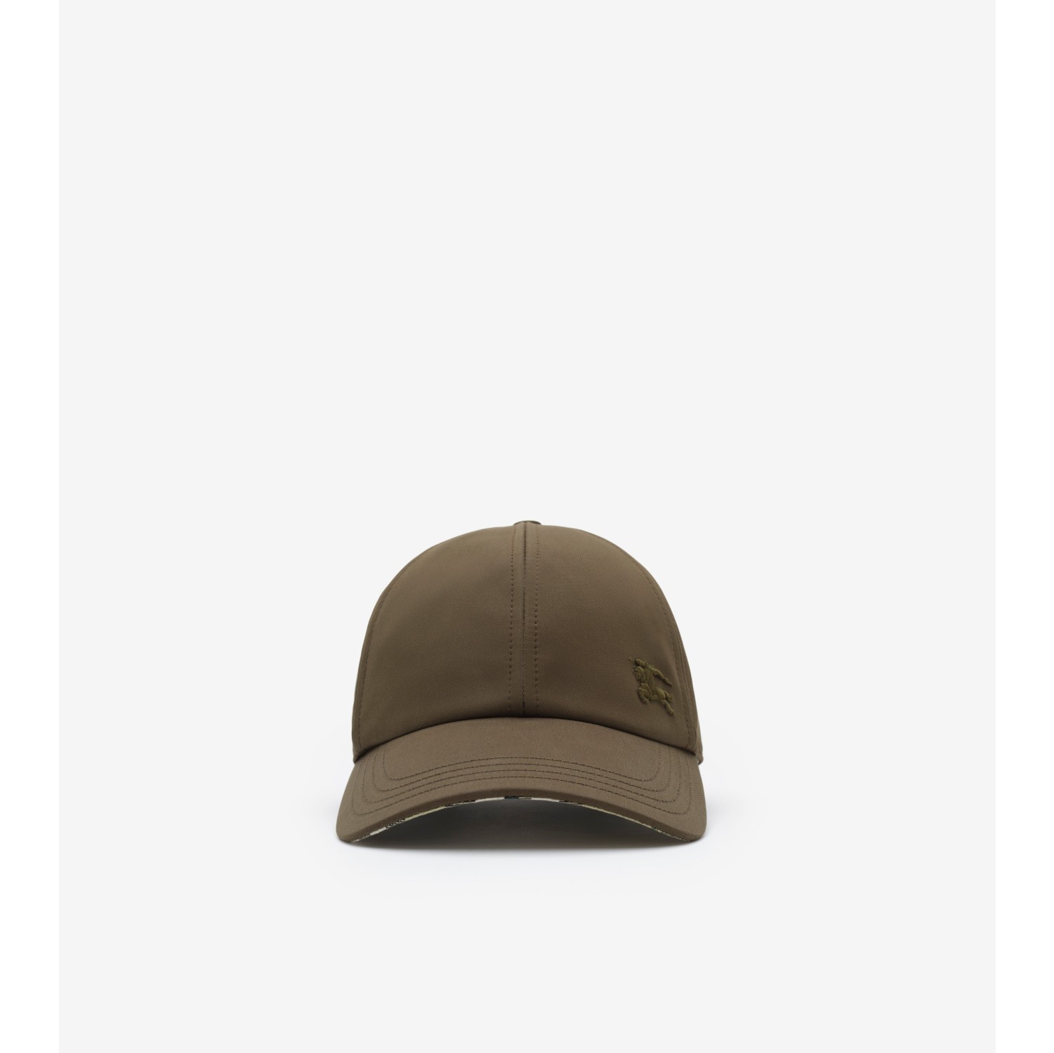 Gorra en gabardina