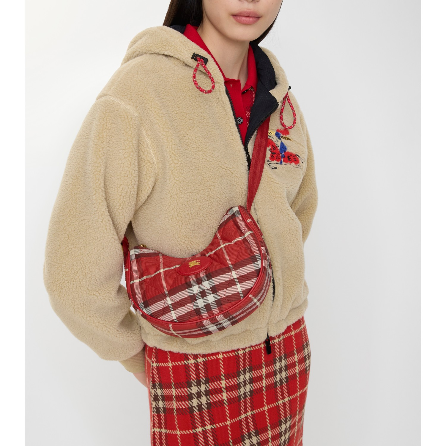 Horseshoe Crossbody Bag​ in Crayon red - Women | Burberry® Official