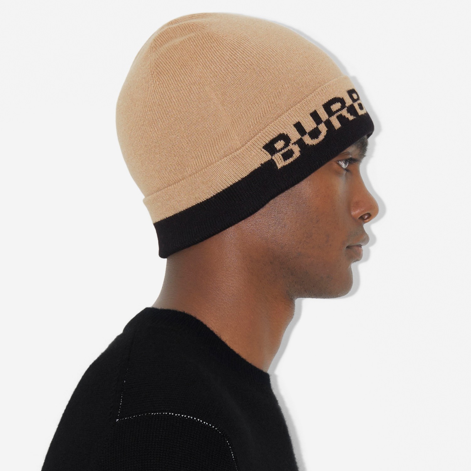 Logo Intarsia Cashmere Beanie in Archive Beige/black | Burberry® Official