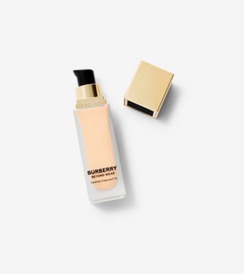 Burberry 1oz cashmere 2025 soft matte foundation xs