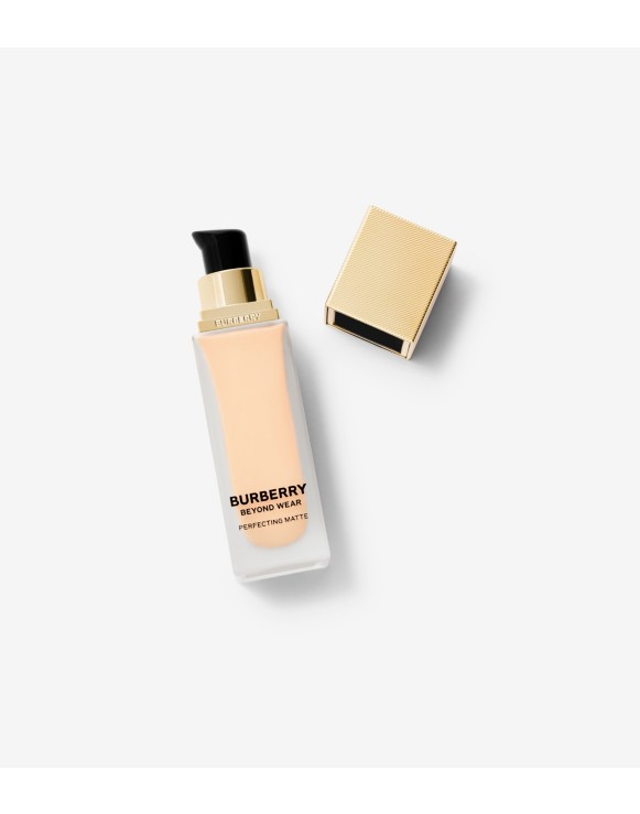 Beyond Wear Perfecting Matte Foundation – 10 Fair Warm