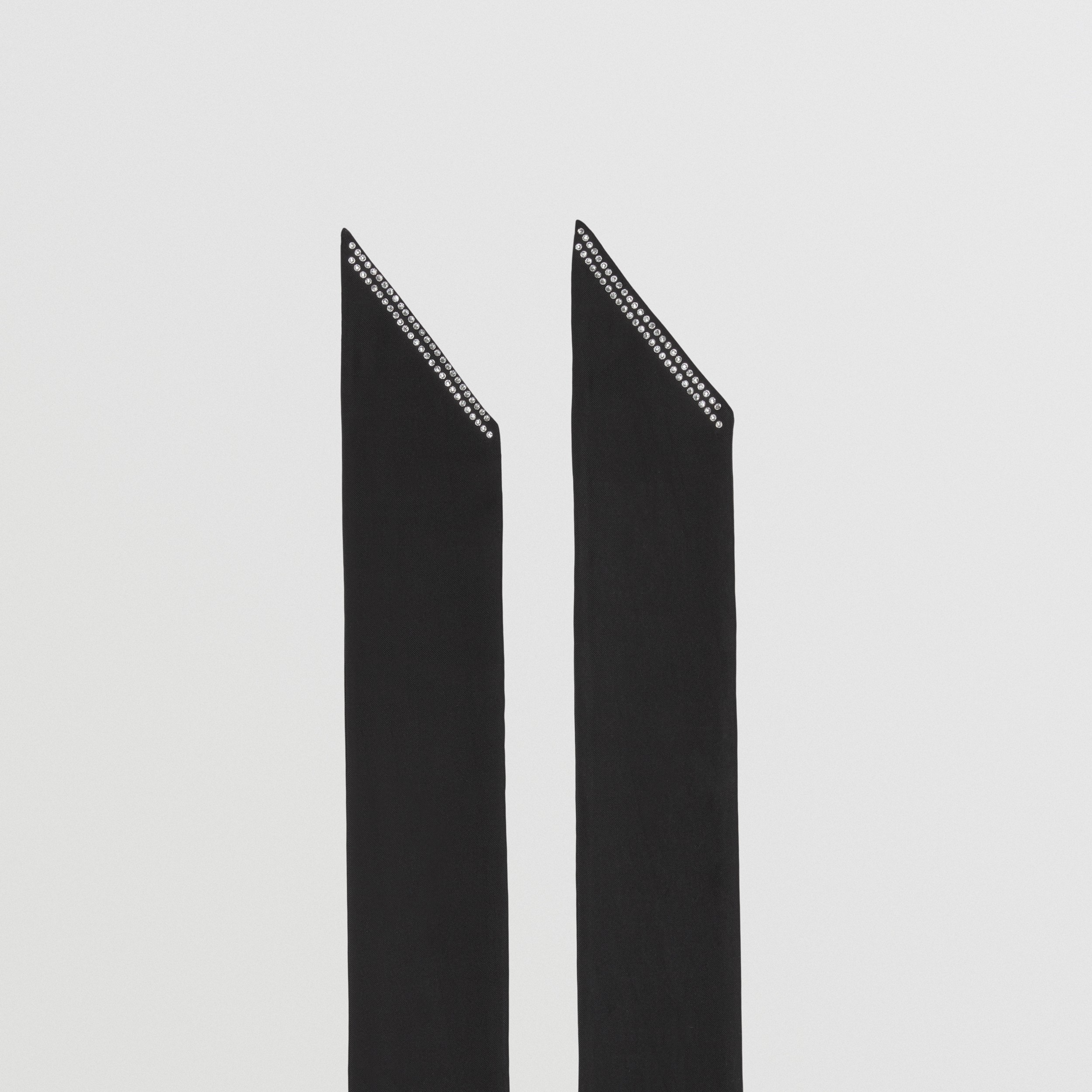 Pañuelo estrecho en seda con logotipo de cristales (Negro) | Burberry® oficial - 4