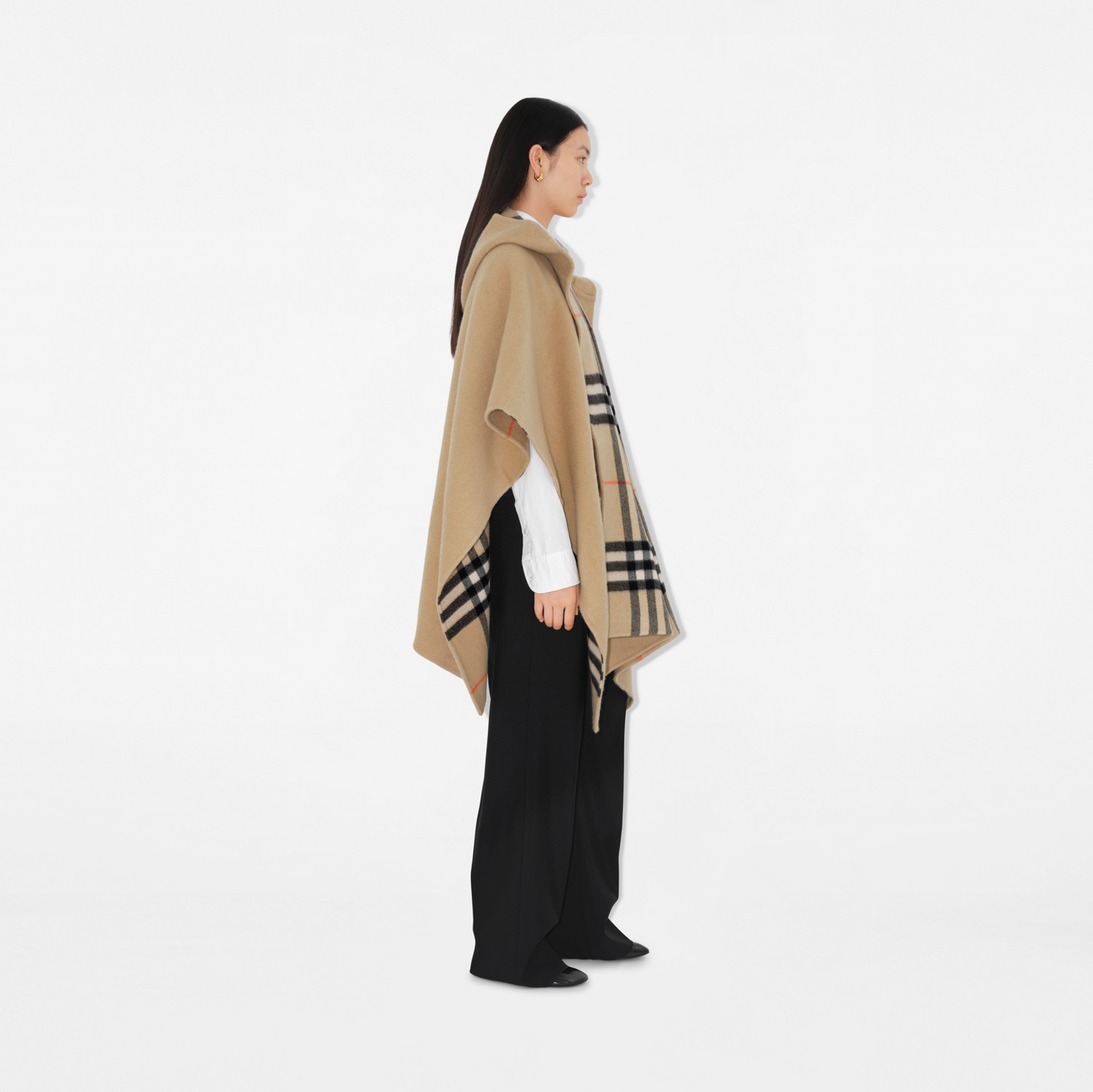 リバーシブル チェック カシミアケープ (サンド) | Burberry リバーシブル チェック カシミアケープ (サンド) | Burberry
