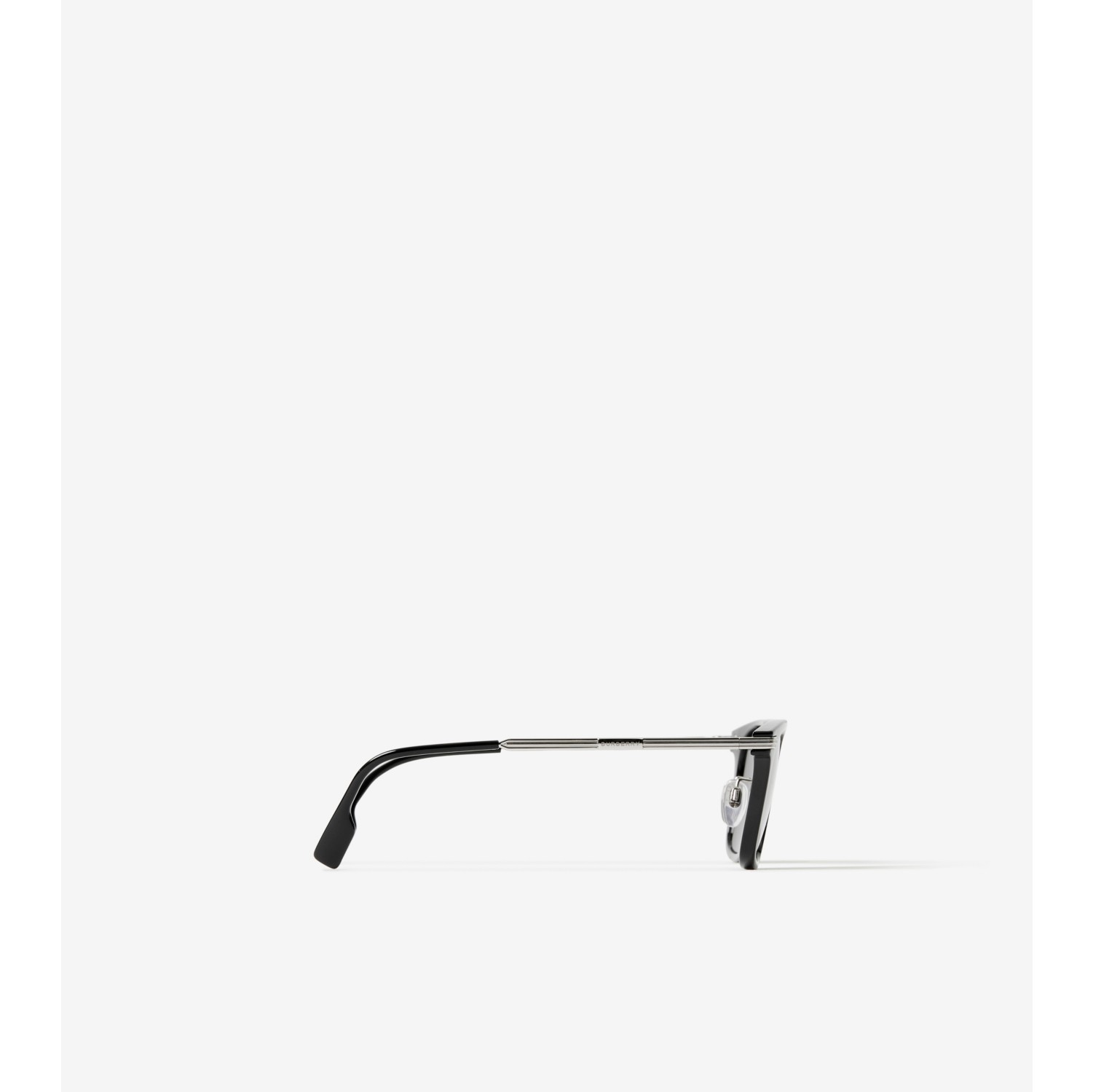 Burberry black store frame glasses